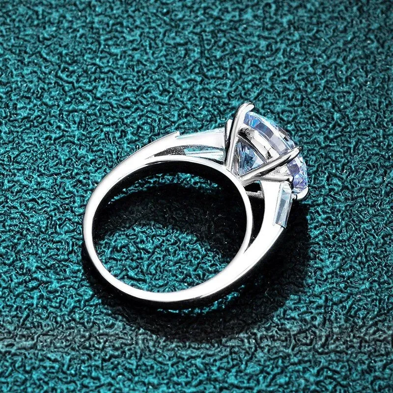 5.0 Ct Round Cut Diamond White Gold Engagement Ring