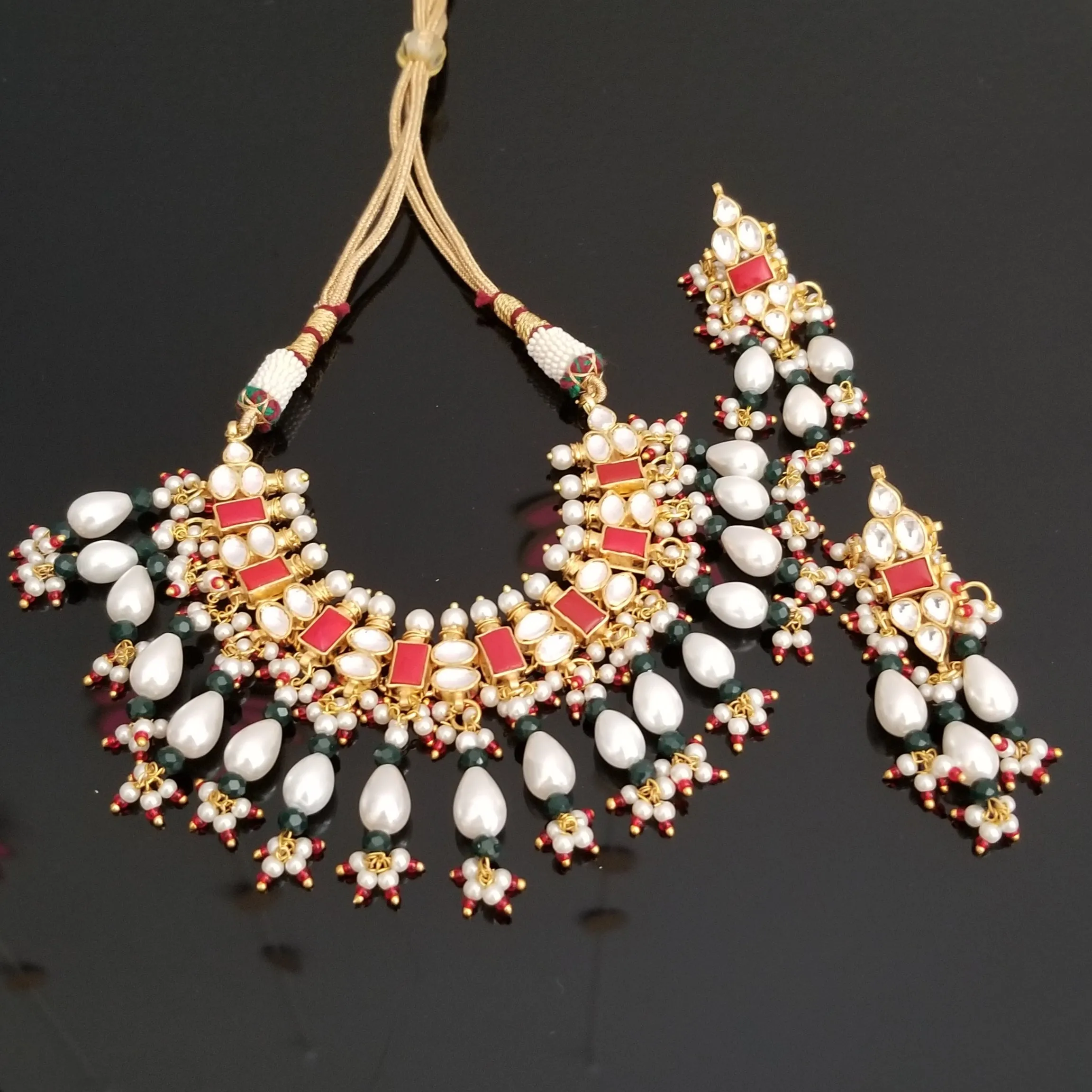 Ahemdabadi Kundan Hard Gold Plated Necklace Set BT26