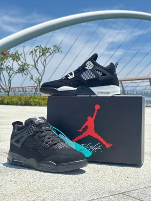 AIR JORDAN RETRO 4