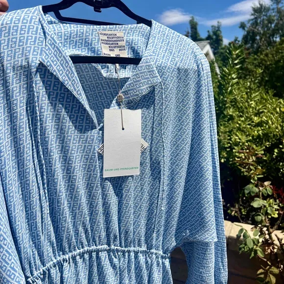 Baum Und Pferdgarten Ariana Dress Light Blue Crepe Size 36 US 6 Small Medium NWT
