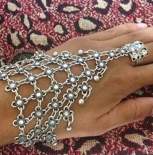 BDV Hand Harness  -  Ring   Bracelet Chain-mail hand piece
