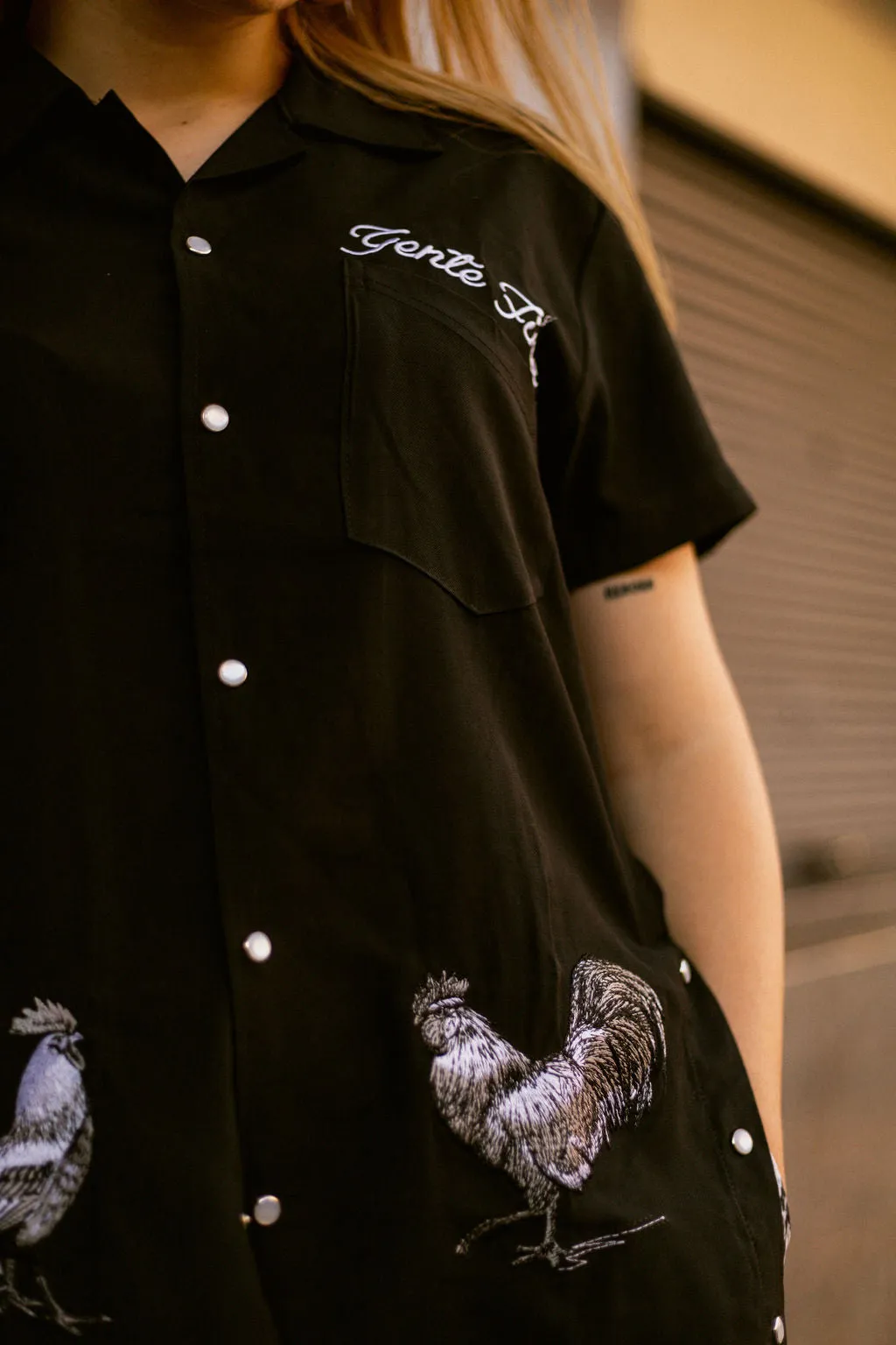 BLACK BUTTON UP SHORT SLEEVE
