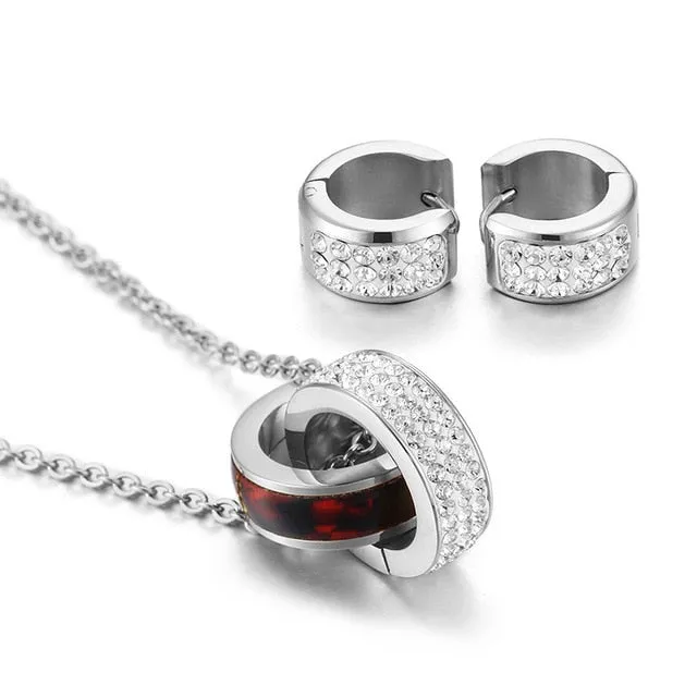 Calssic Necklac