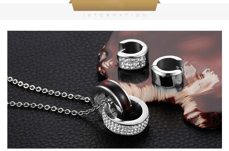 Calssic Necklac