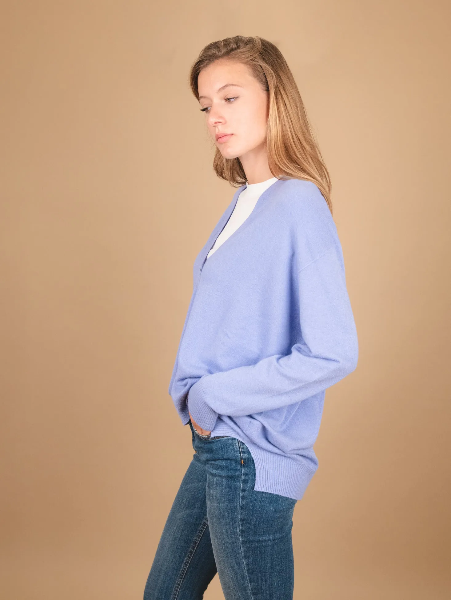 CARDIGAN OVER  CON BOTTONI IN MADREPERLA AZZURRO