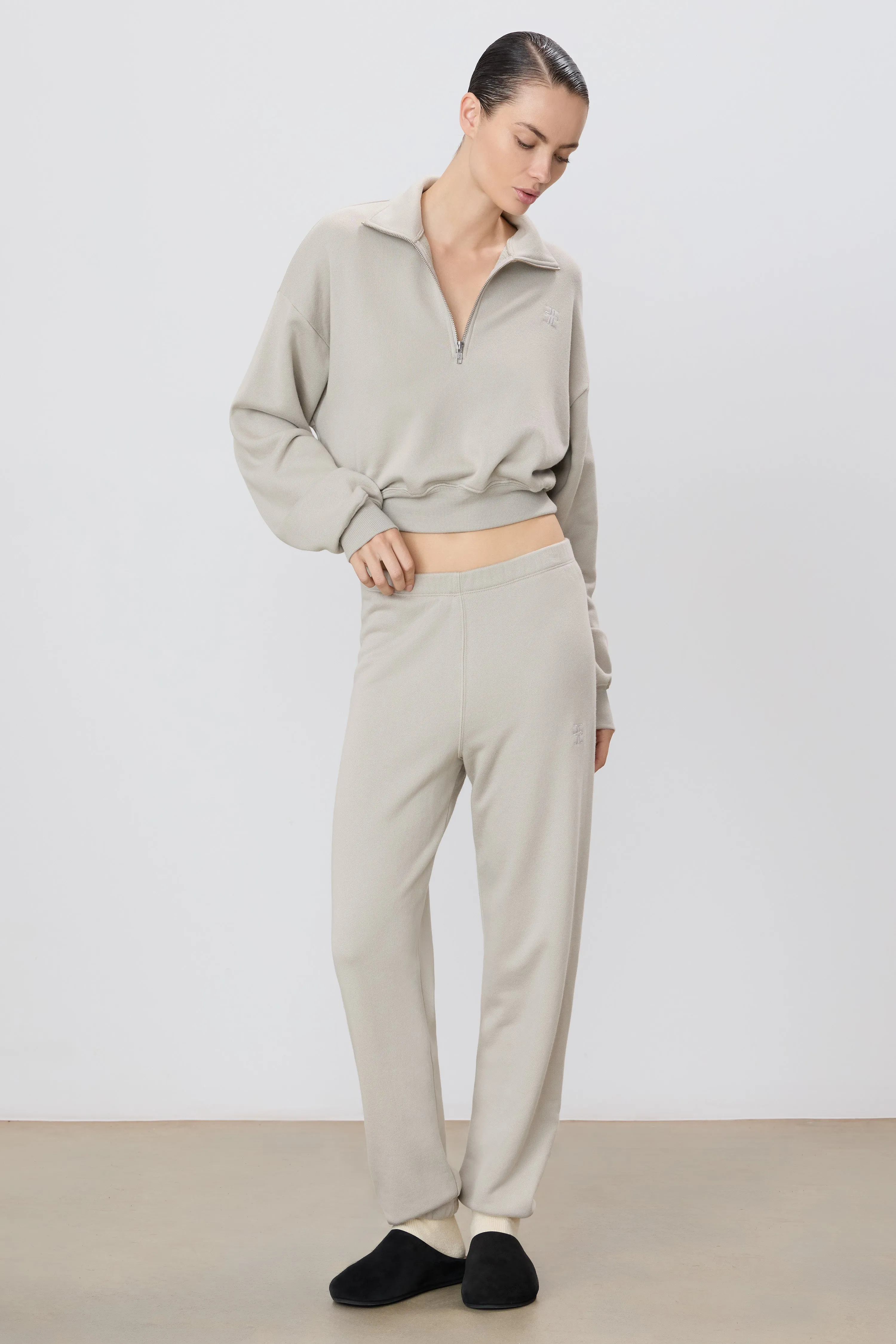 CLASSIC SWEATPANT
