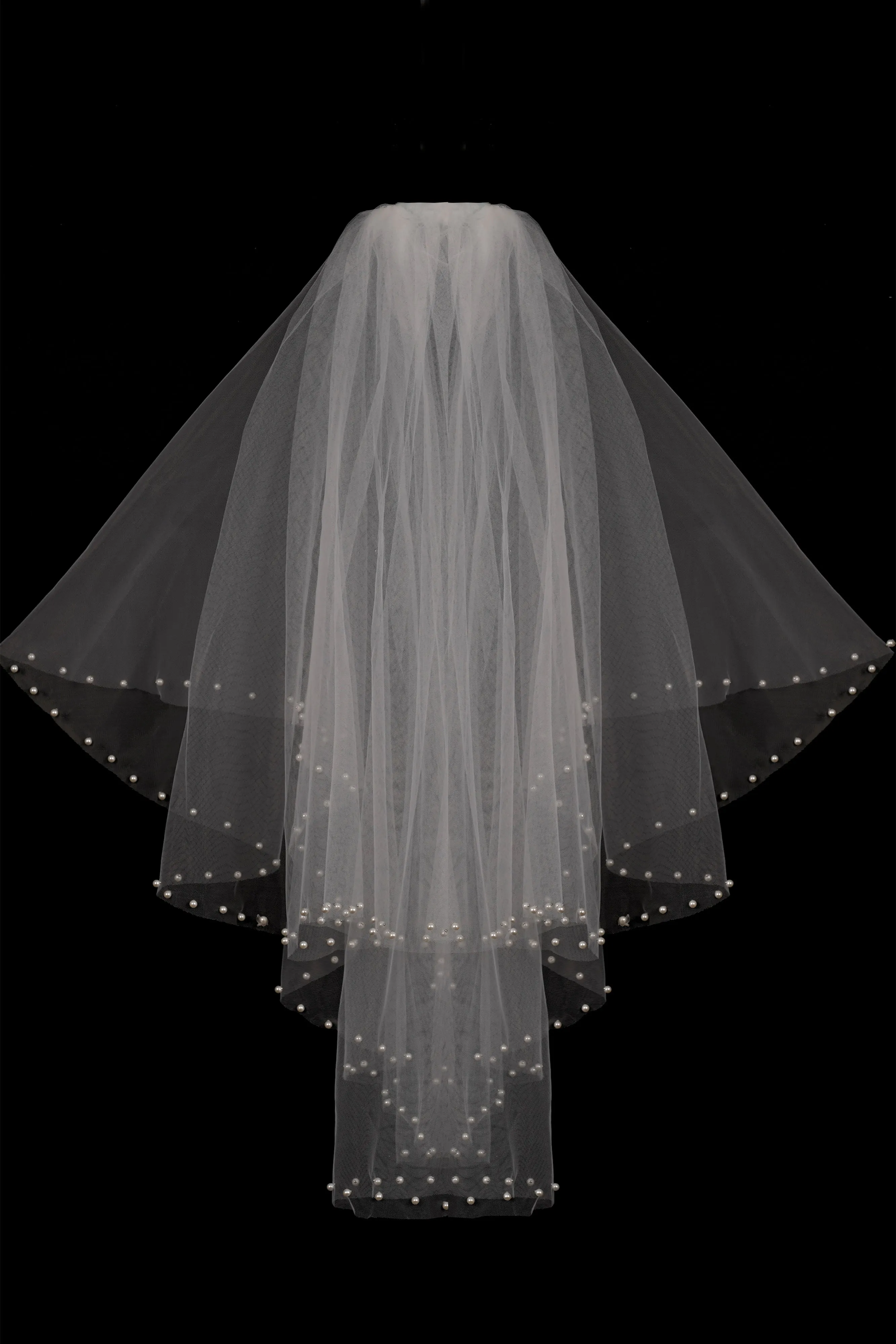 Cornelia Trendy With Pearls Wedding Veils
