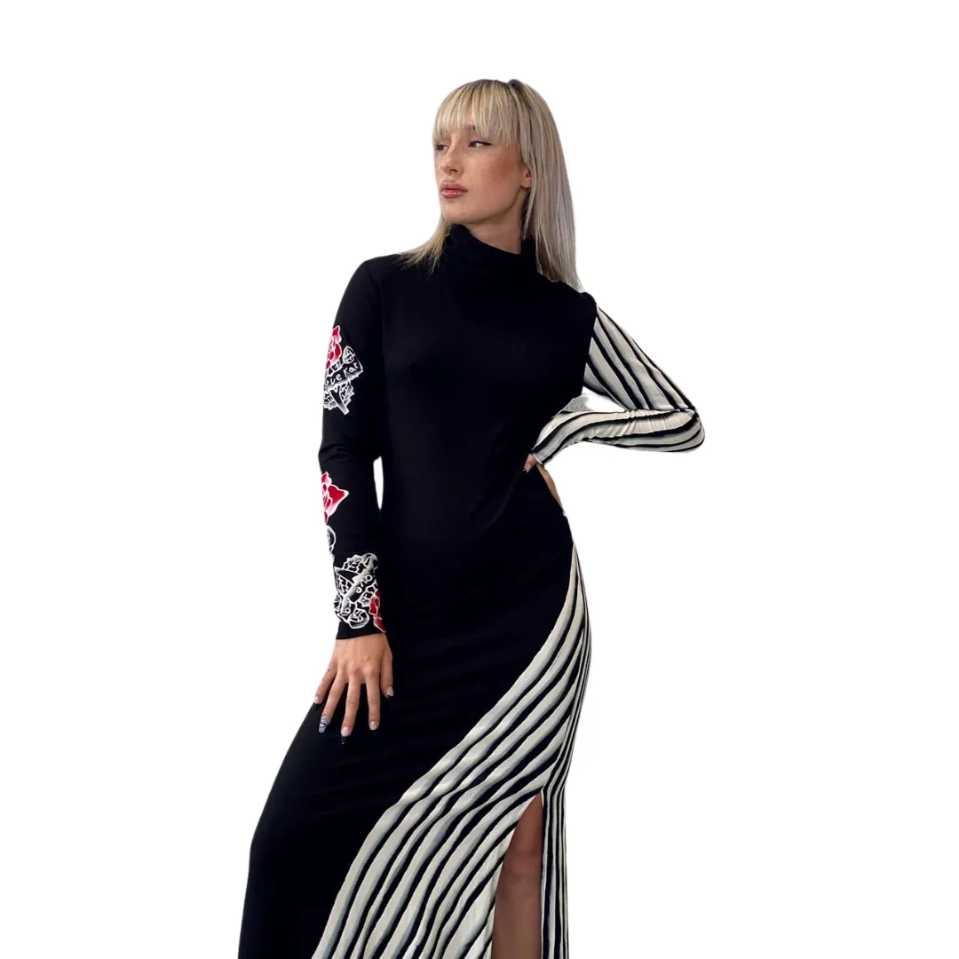 Crowd Dress - Retro Roses Girl