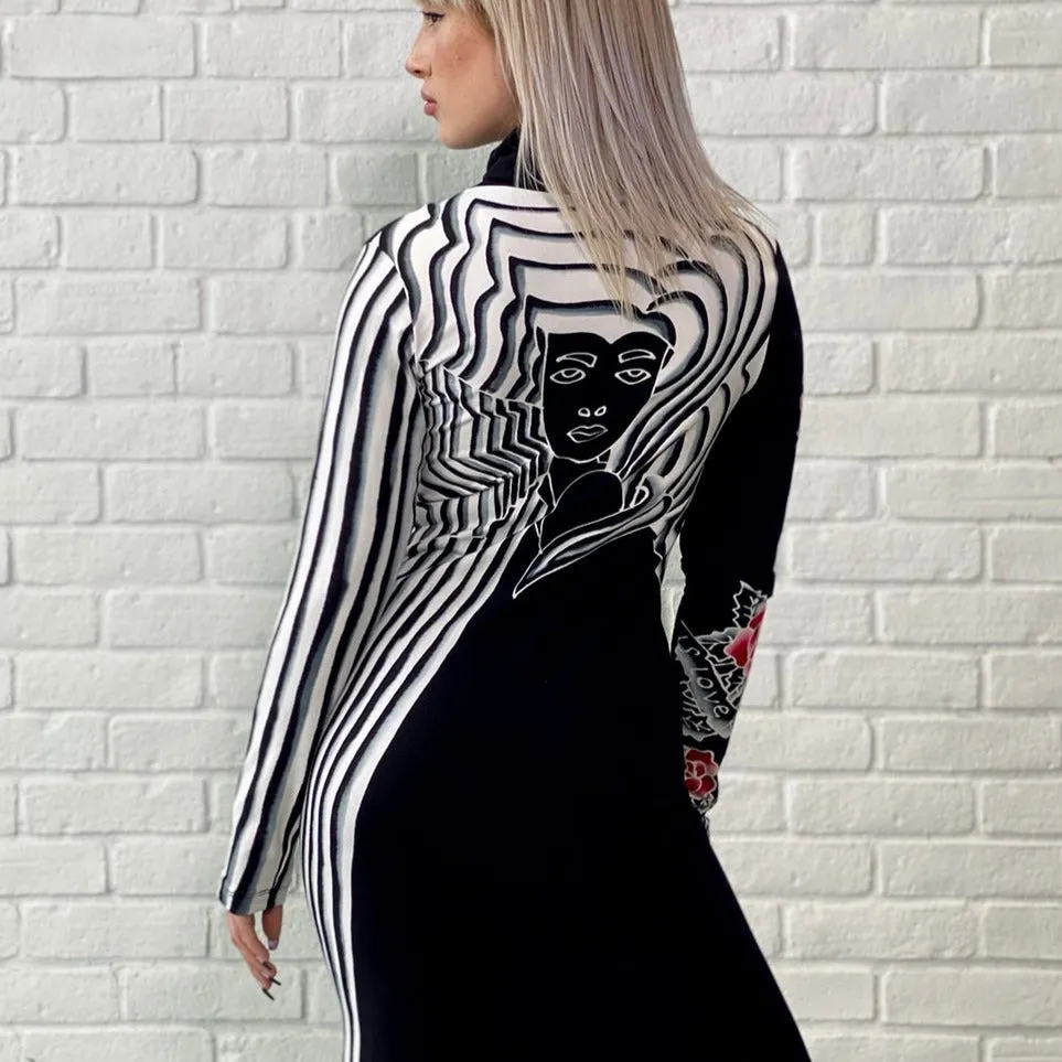 Crowd Dress - Retro Roses Girl