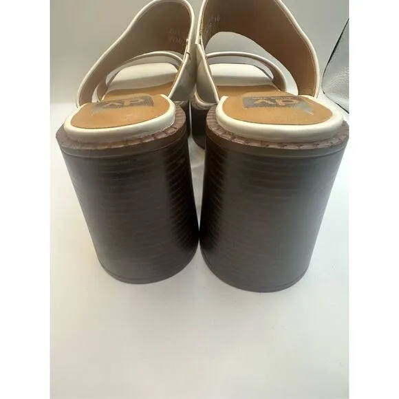 DV by Dolce Vita Zillee Double Band Platform Leather Summer white sandal size 10