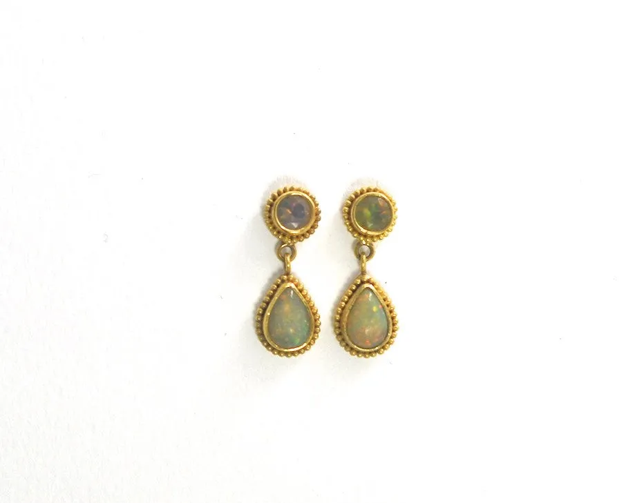 earrings / gold 22k granulation   opals