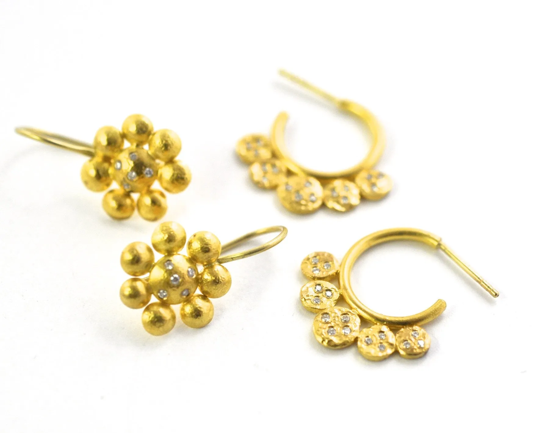earrings / gold hammered  22k   diamonds hoops