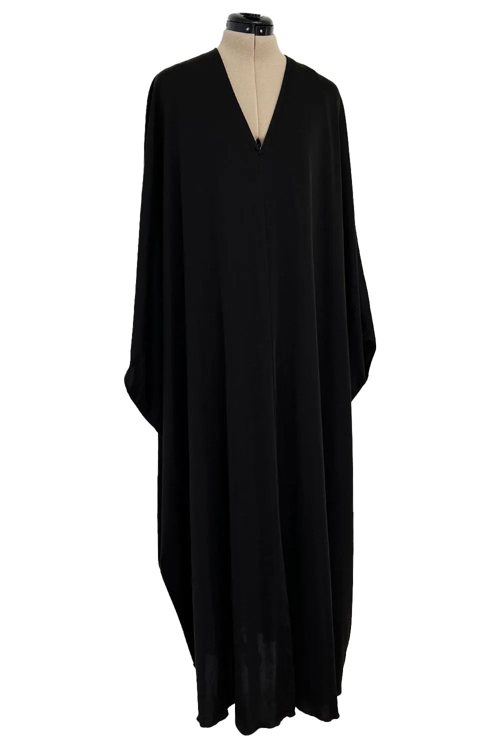 Easy to Wear 1970s Halston Simple & Chic Black Jersey Slip On Caftan Dress