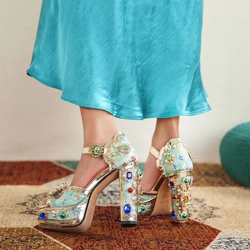 Embroidery Platform High Heel