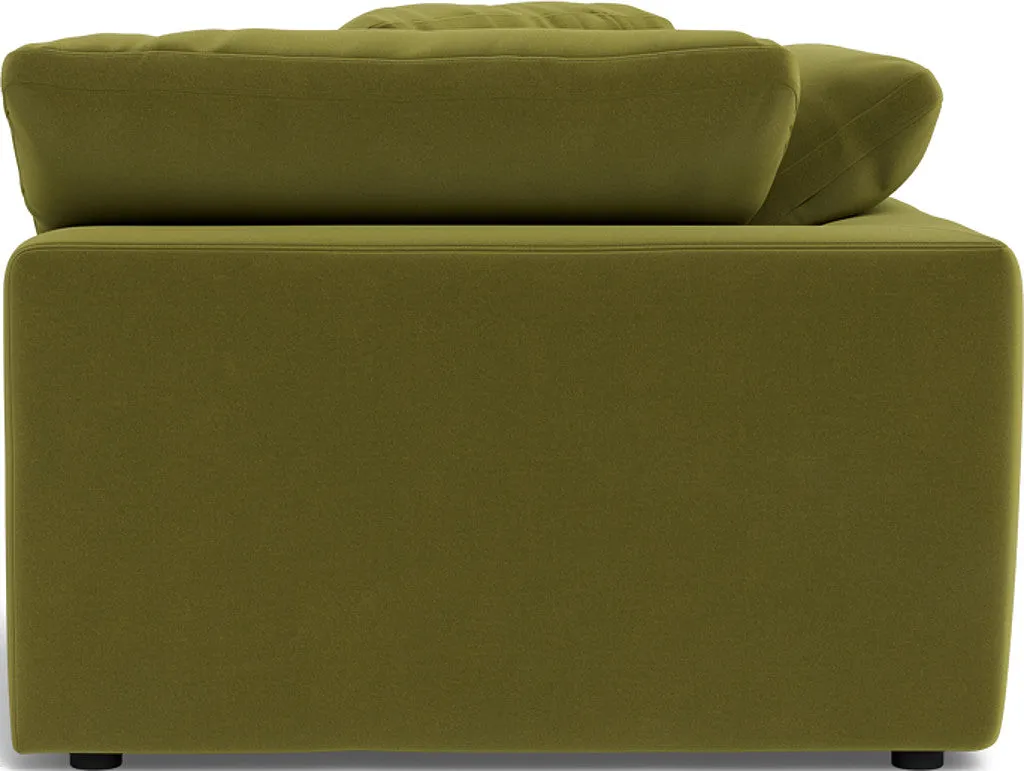 Fluffy Corner Wedge