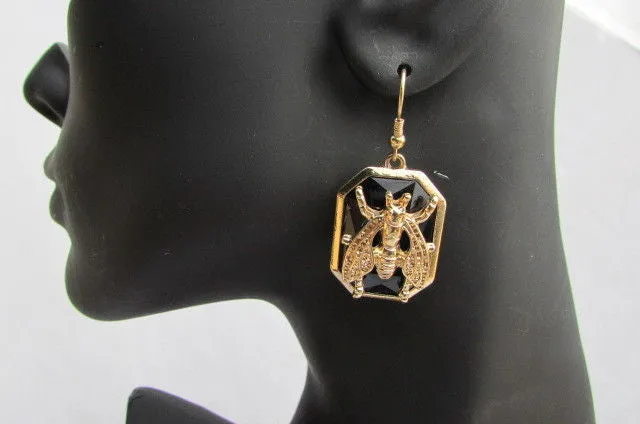 Gold Metal Chain Blue Black Bead Insect Flies Bugs Trendy Necklace Matching Earring Set