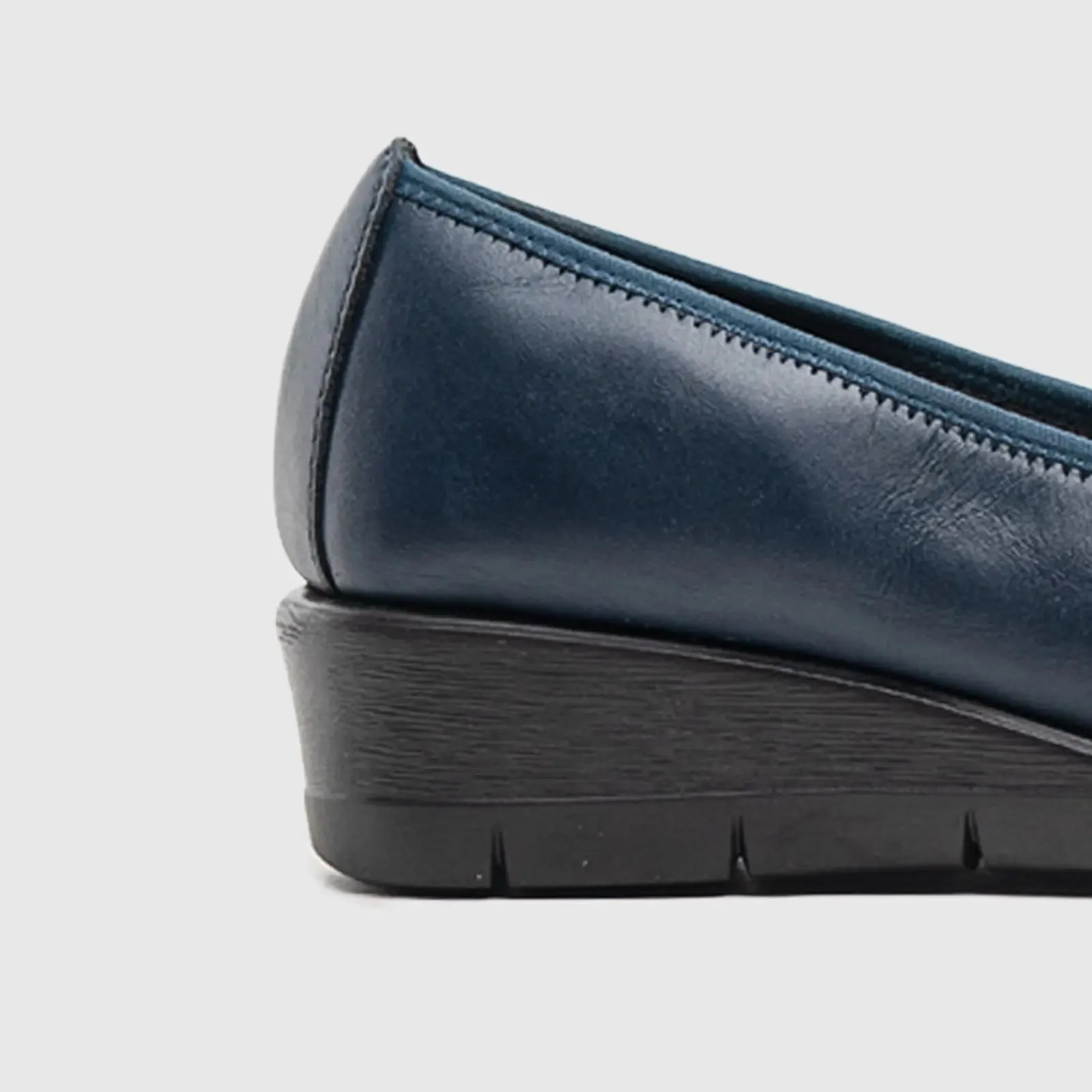 Gracen Navy Ladies Wedge