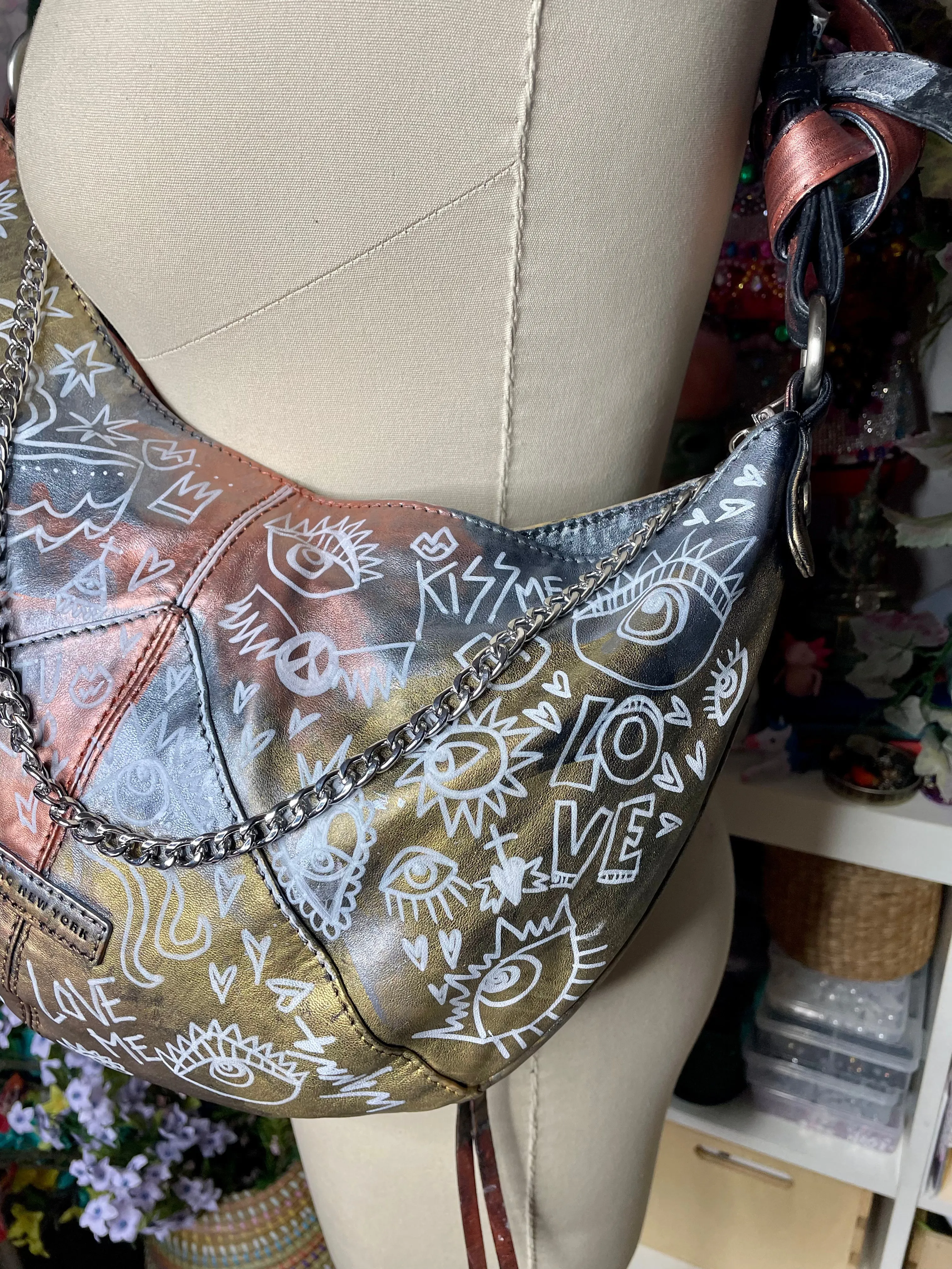 Graffiti Crossbody bag