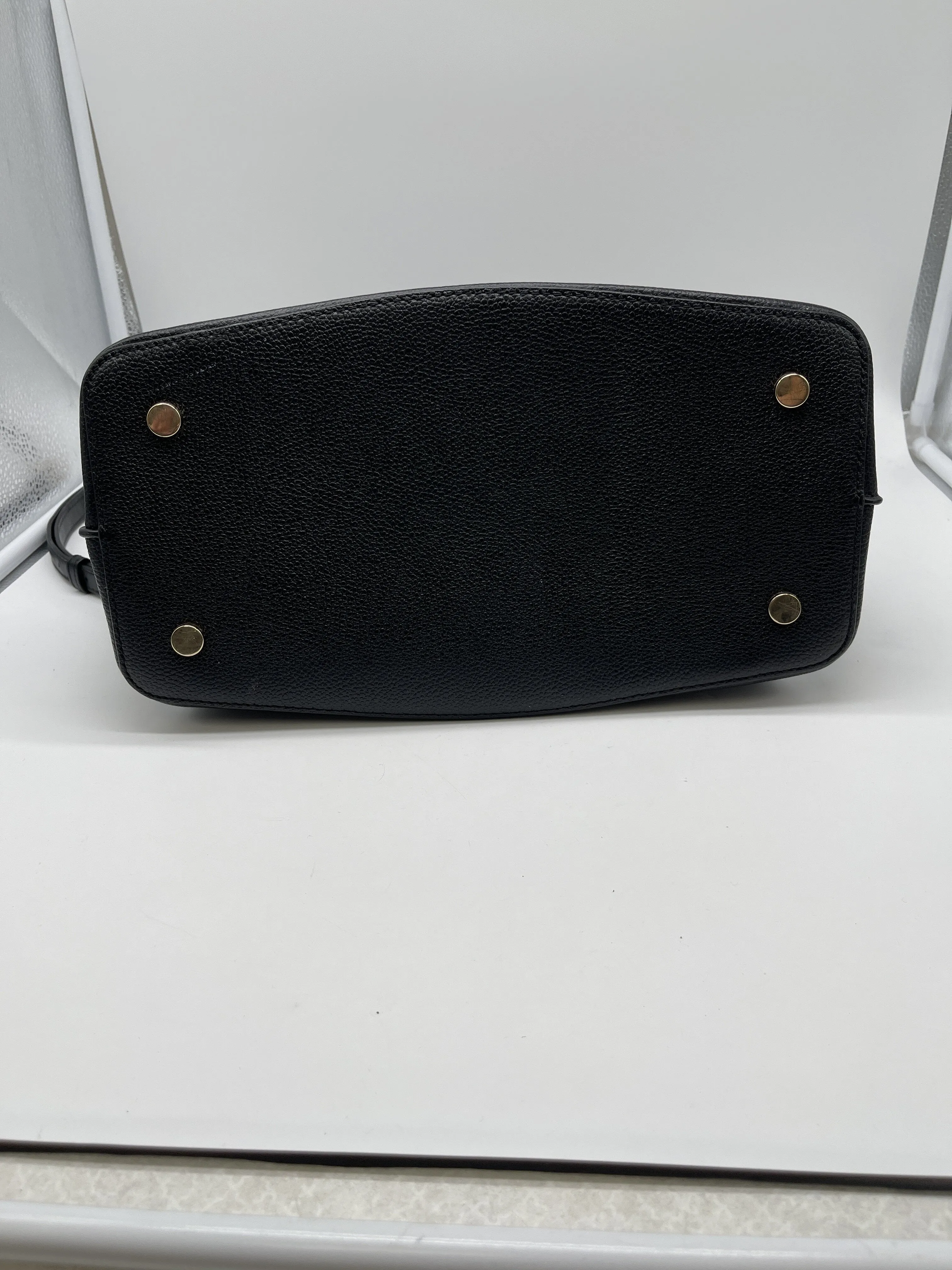 Handbag Designer By Michael Kors  Size: Large