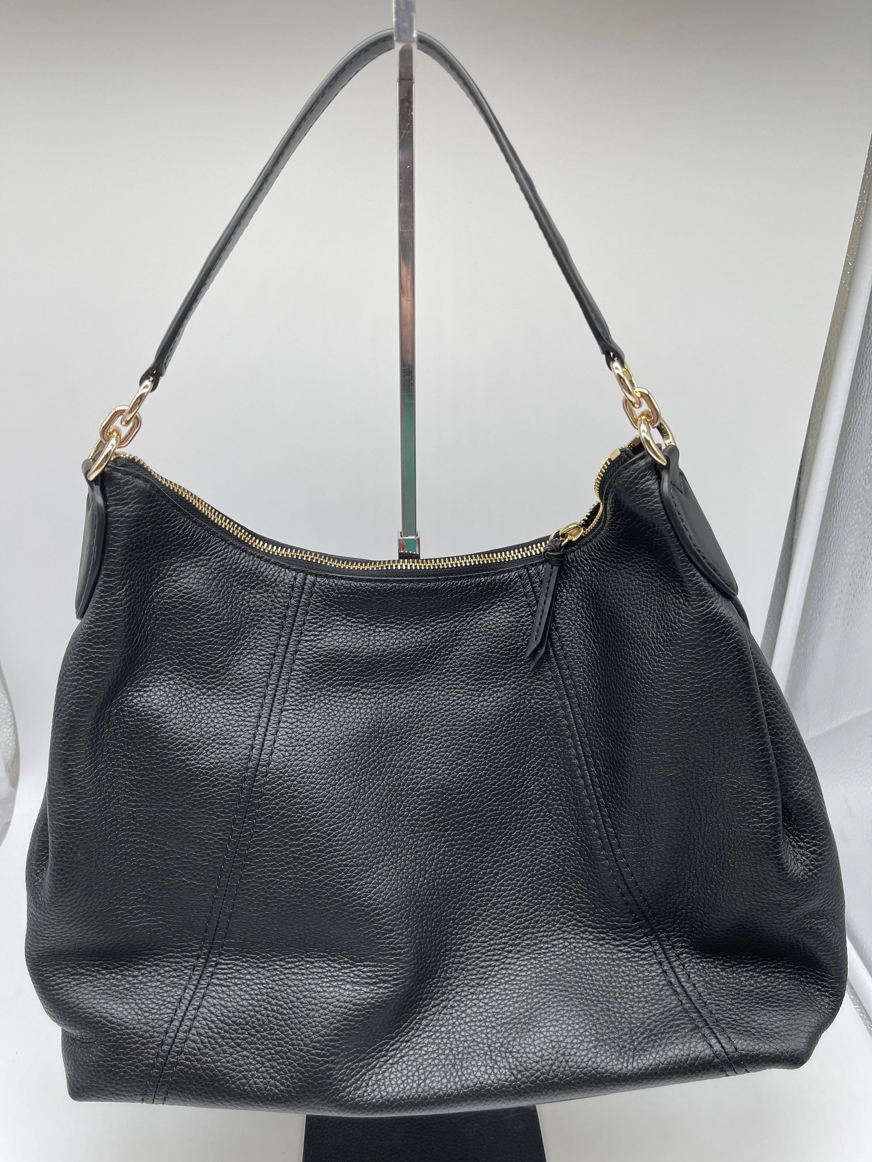 Handbag Designer By Michael Kors  Size: Large