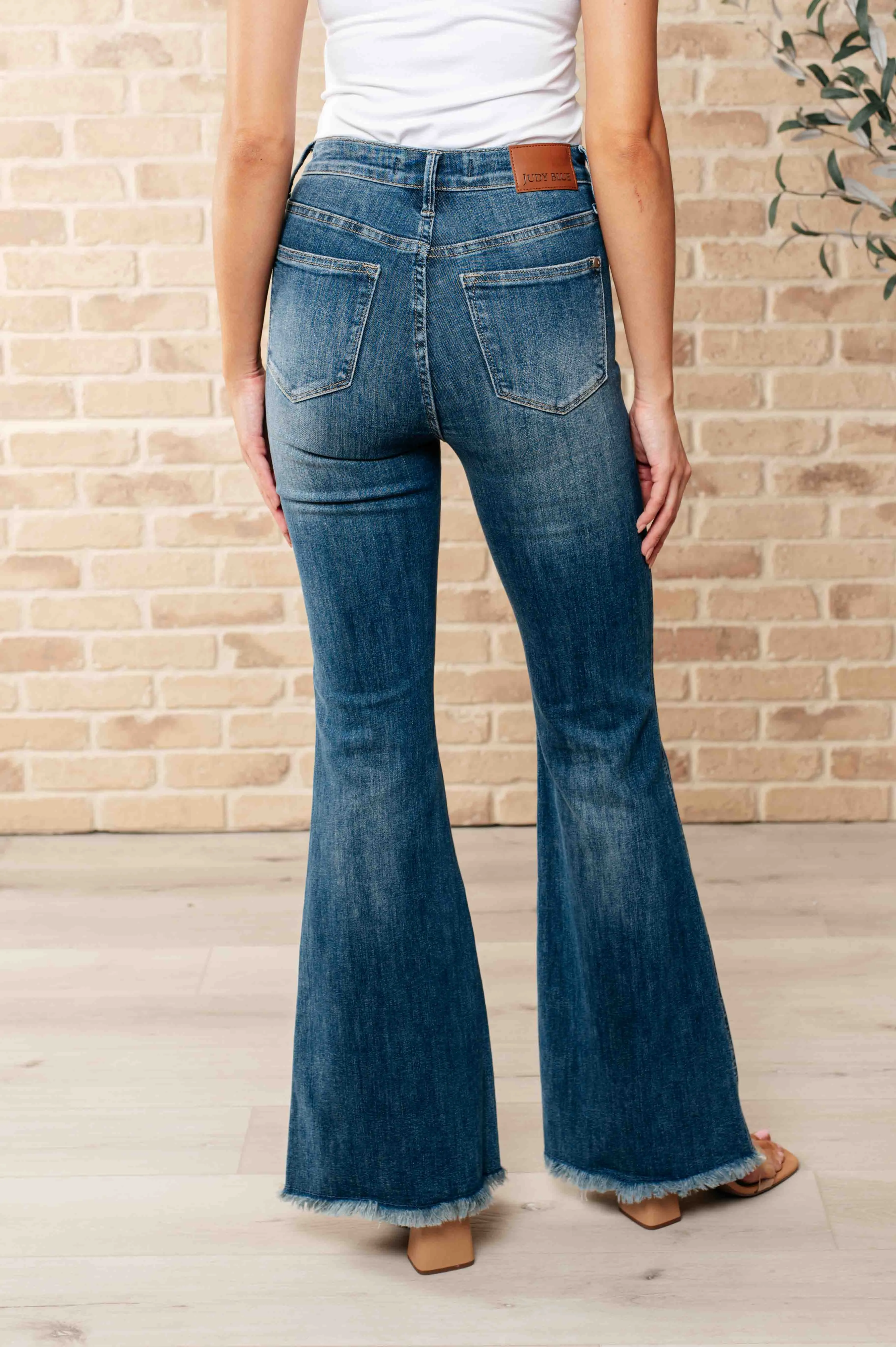 Judy Blue High-Rise Tummy Control Frayed Hem Flare Jeans
