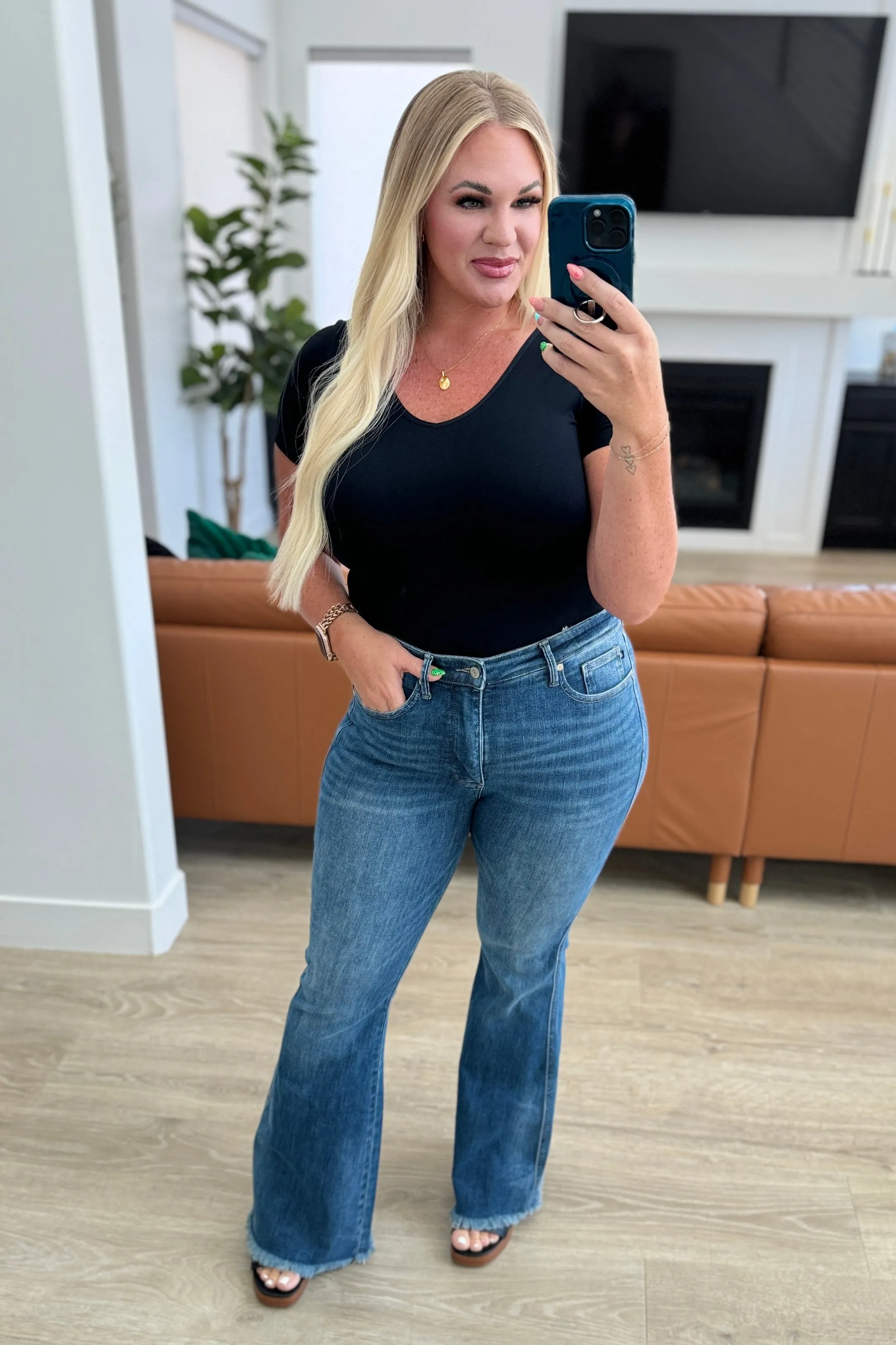Judy Blue High-Rise Tummy Control Frayed Hem Flare Jeans