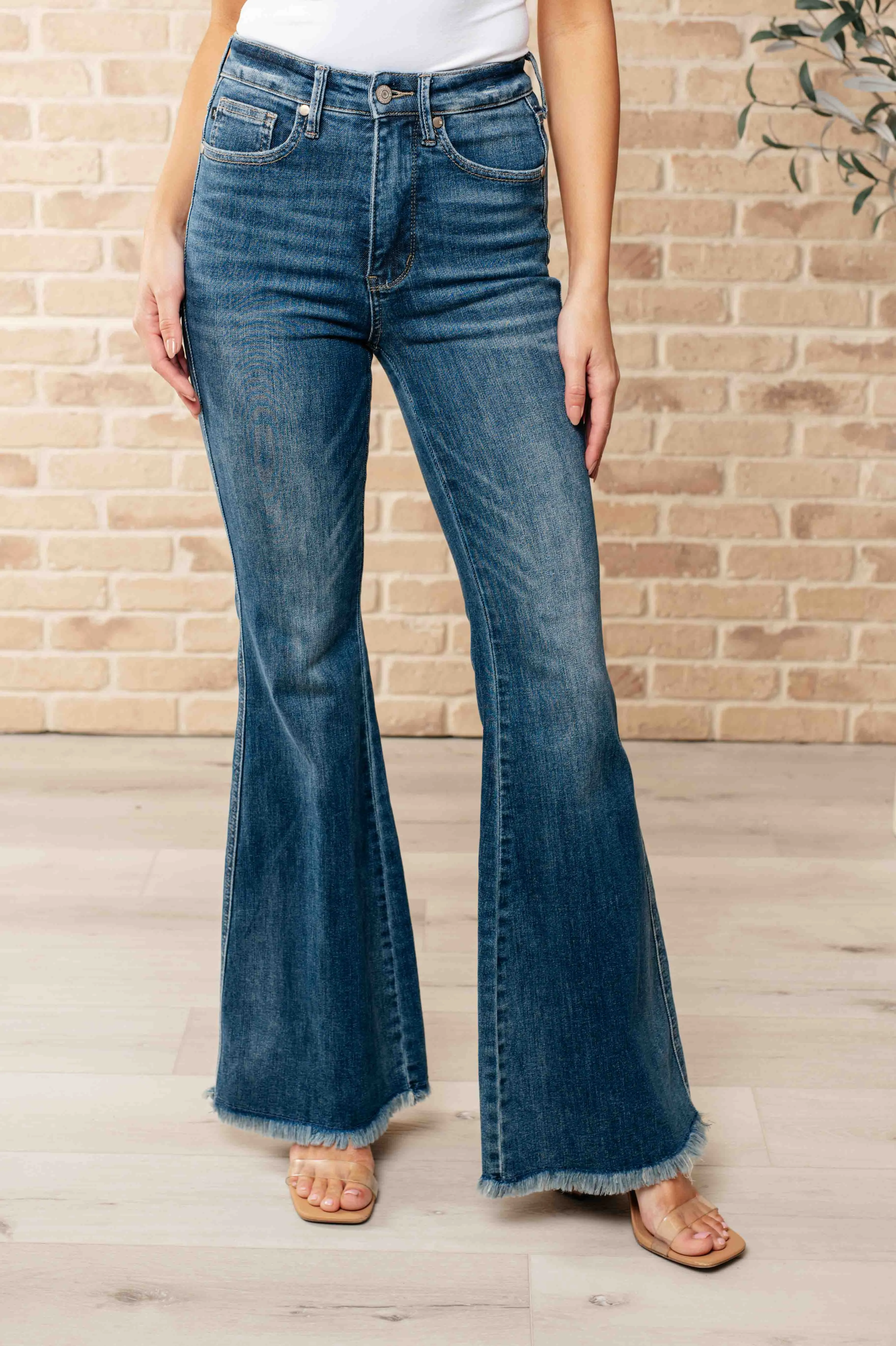 Judy Blue High-Rise Tummy Control Frayed Hem Flare Jeans