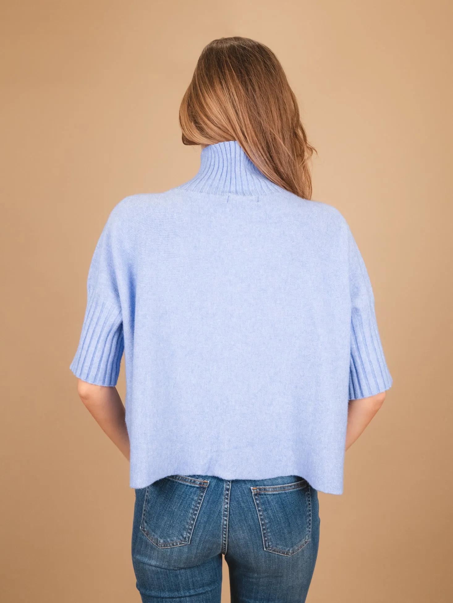 LUPETTO IN MAGLIA OVER CON MANICA TRE QUARTI AZZURRO