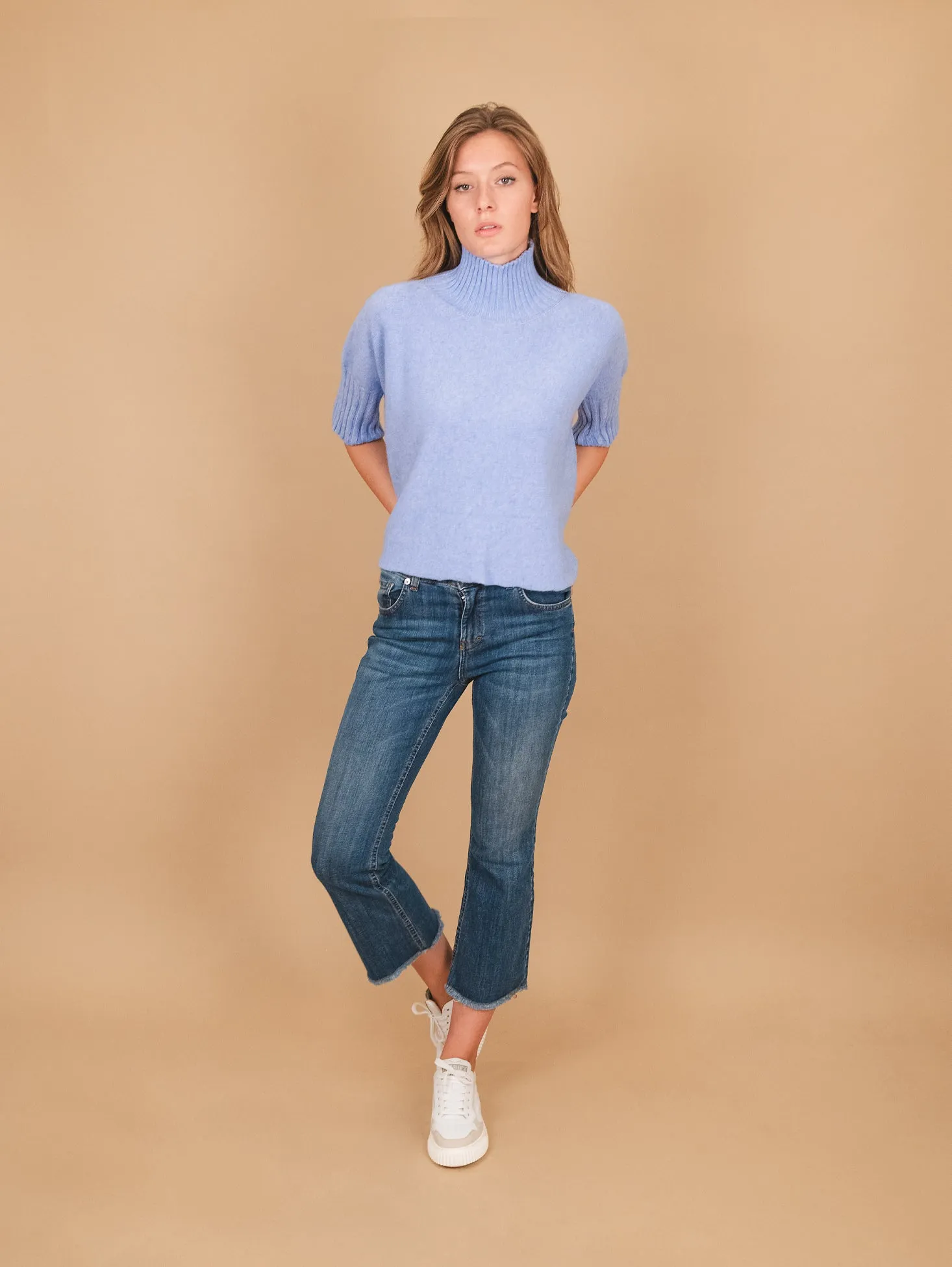 LUPETTO IN MAGLIA OVER CON MANICA TRE QUARTI AZZURRO