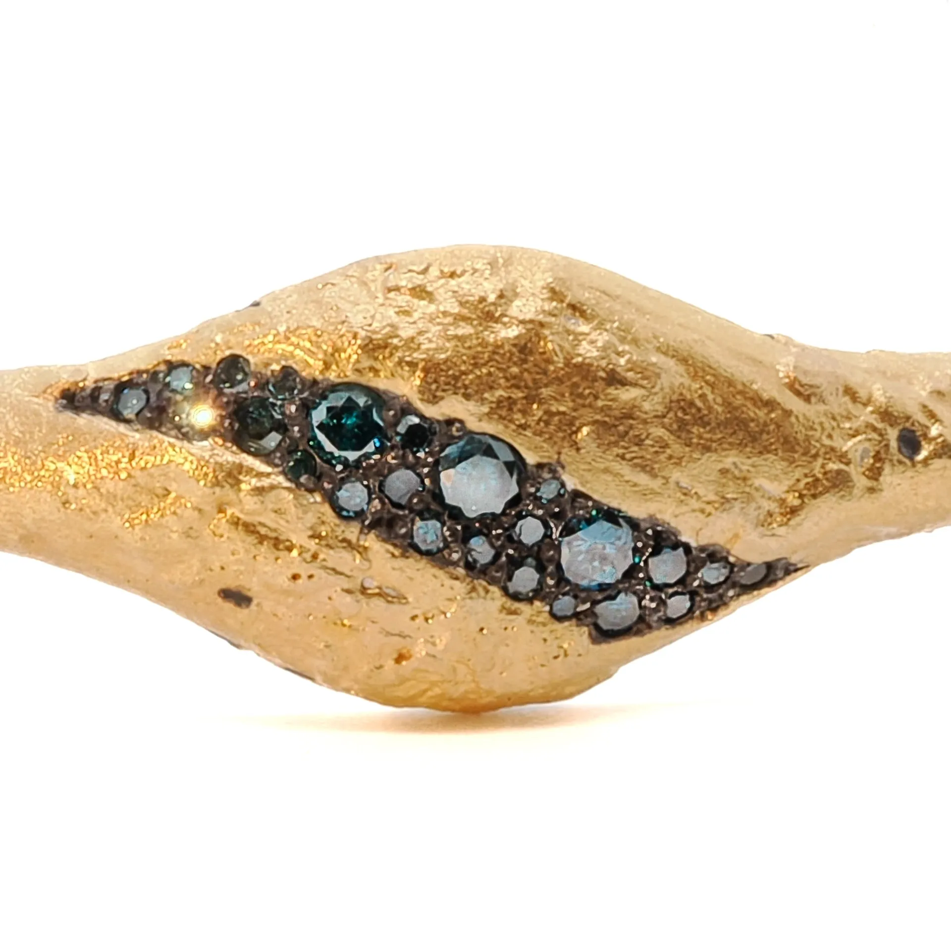 Nature Gold Petroleum Bracelet