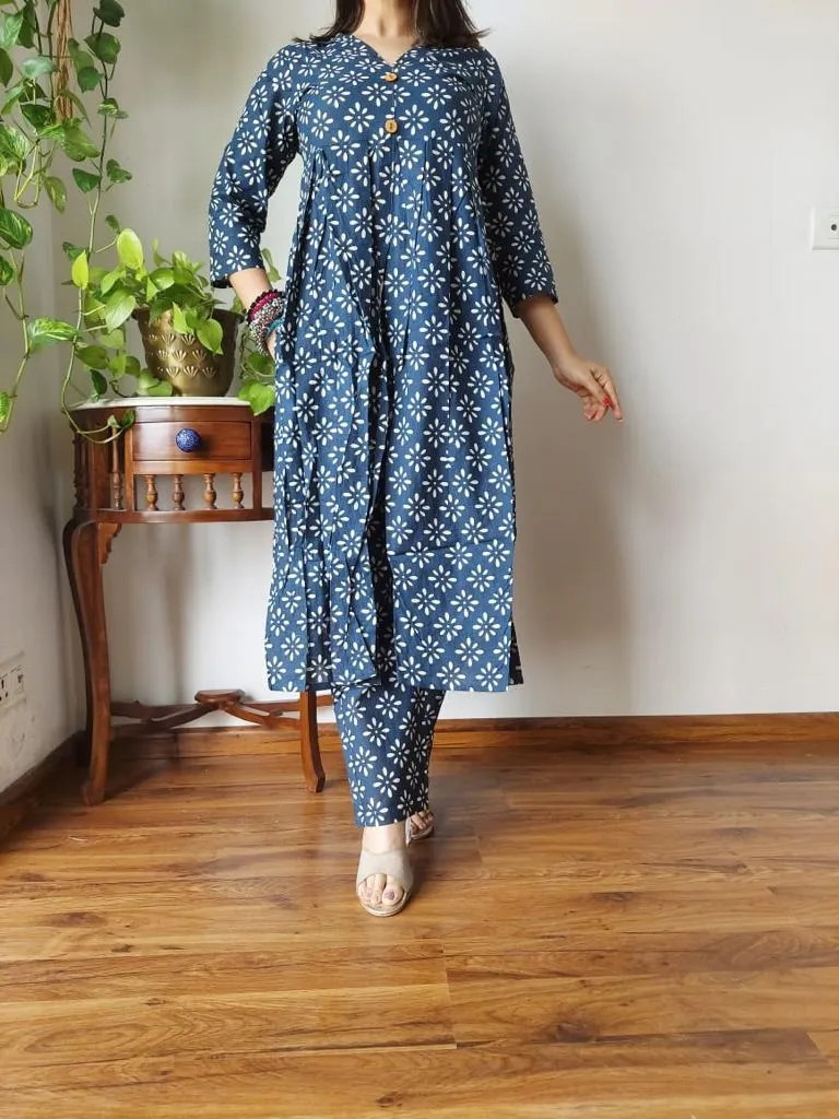 Navy Blue Naira Cut Suit Set