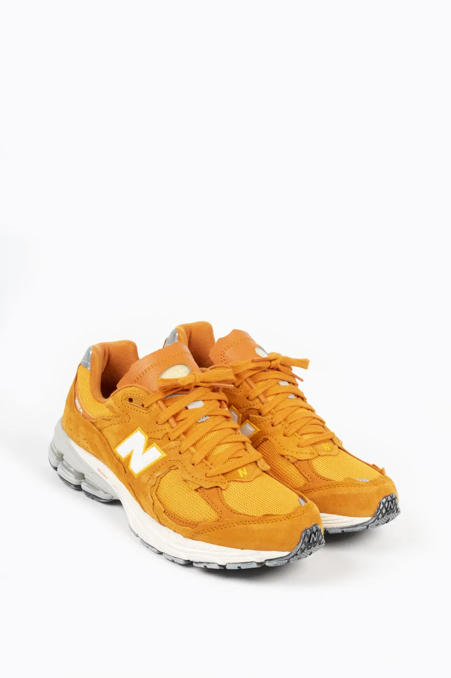 NEW BALANCE 2002 REFINED FUTURE ORANGE