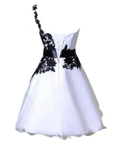 One Shoulder Black Lace Cute Short Homecoming/Prom Dresses TR0026