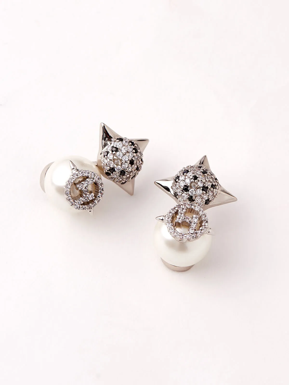 Outhouse   I    OH Brickell The Scorpia Nova Studs Silver New OHAW19SE051