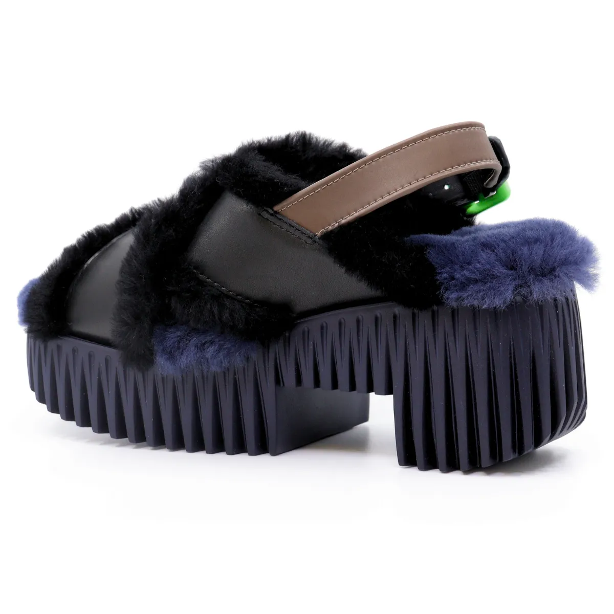 Plia Puffy Black