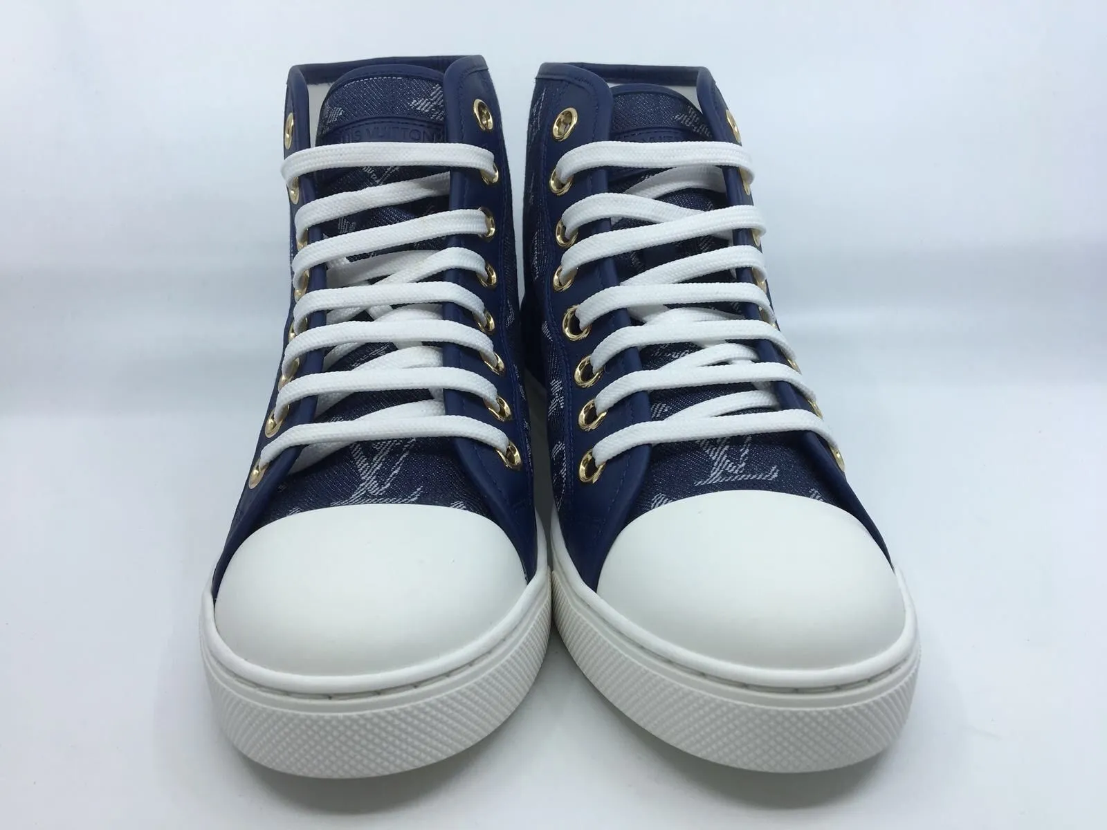 Punchy Sneaker Boot