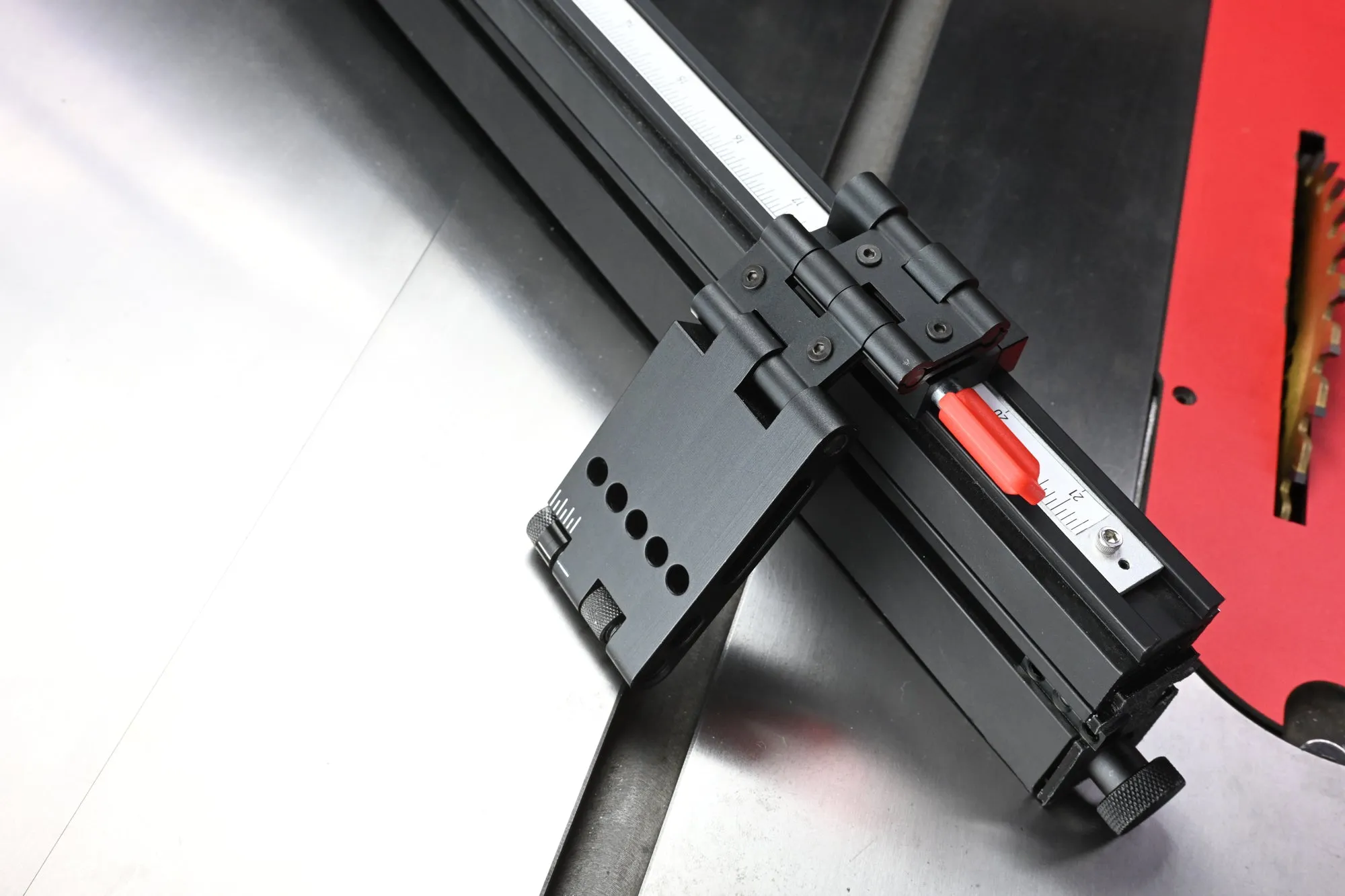 SawStop Revolution Miter Gauge