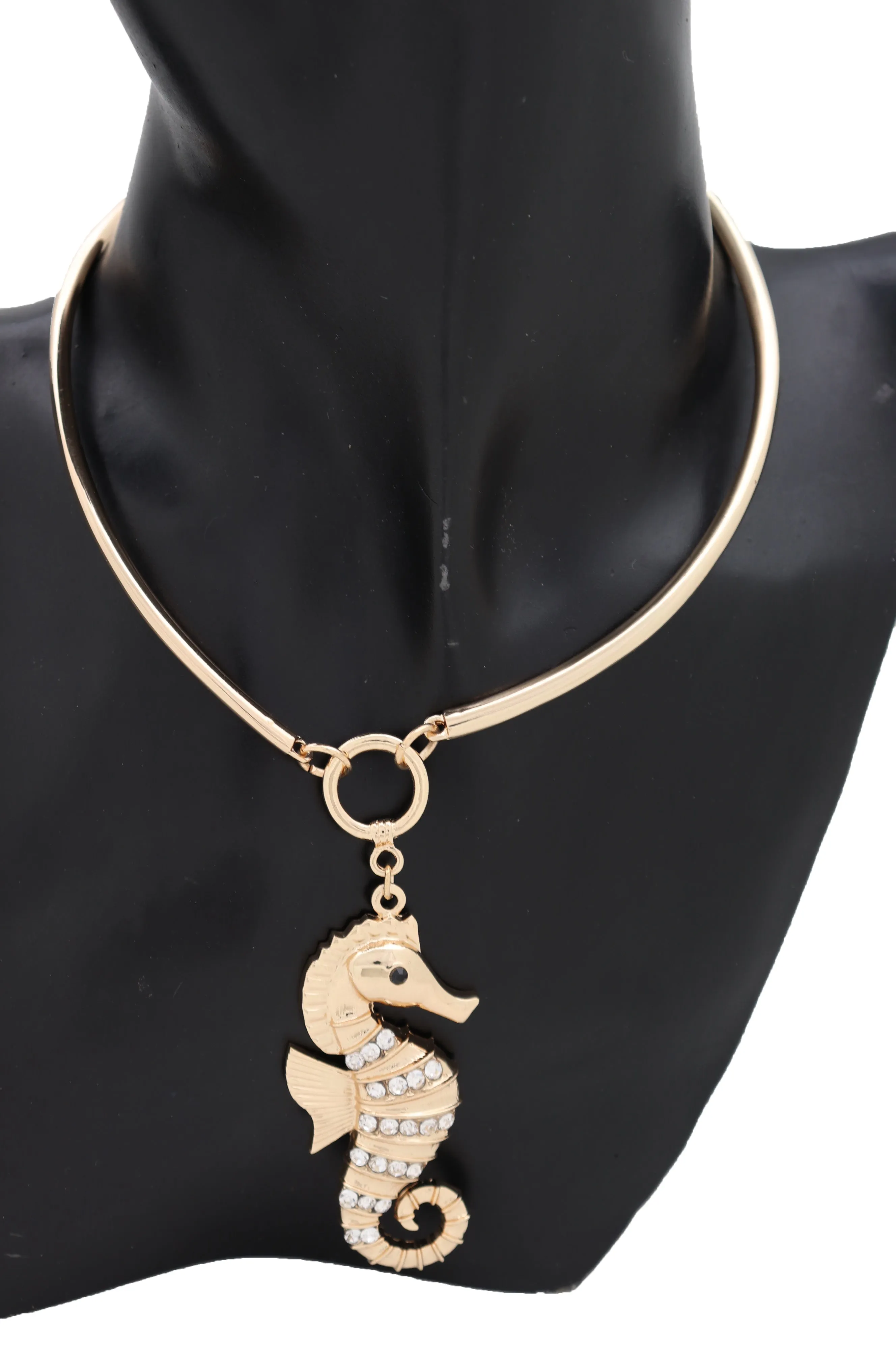 Short Necklace Gold Metal Set Sea Horse Pendant Charm