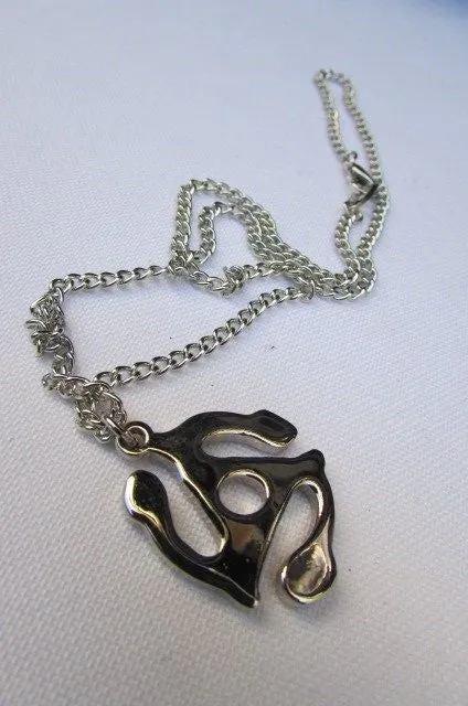 Silver Chain Necklace Tribal Pendant Style #3