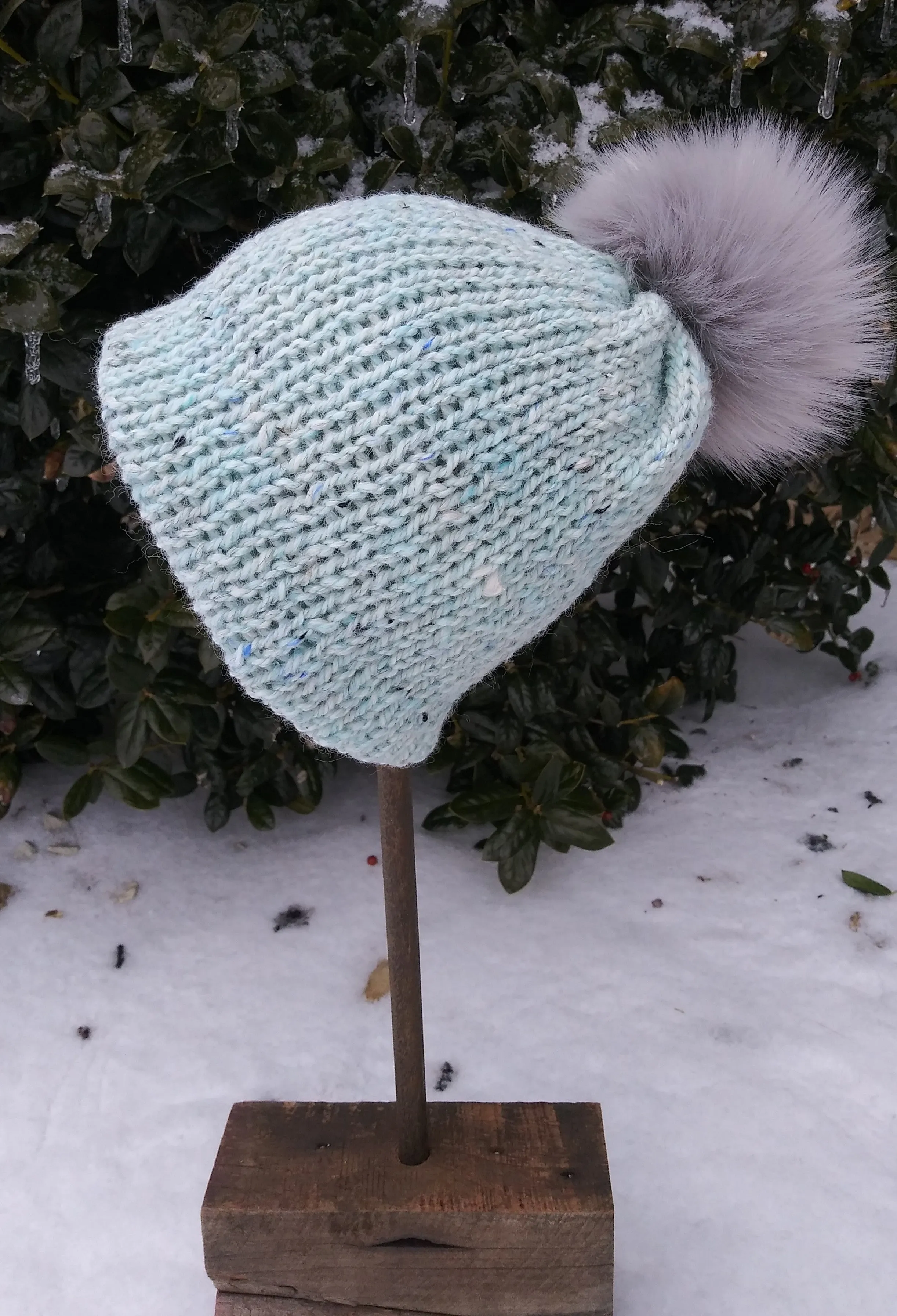 Spearmint Hat  2-4yrs