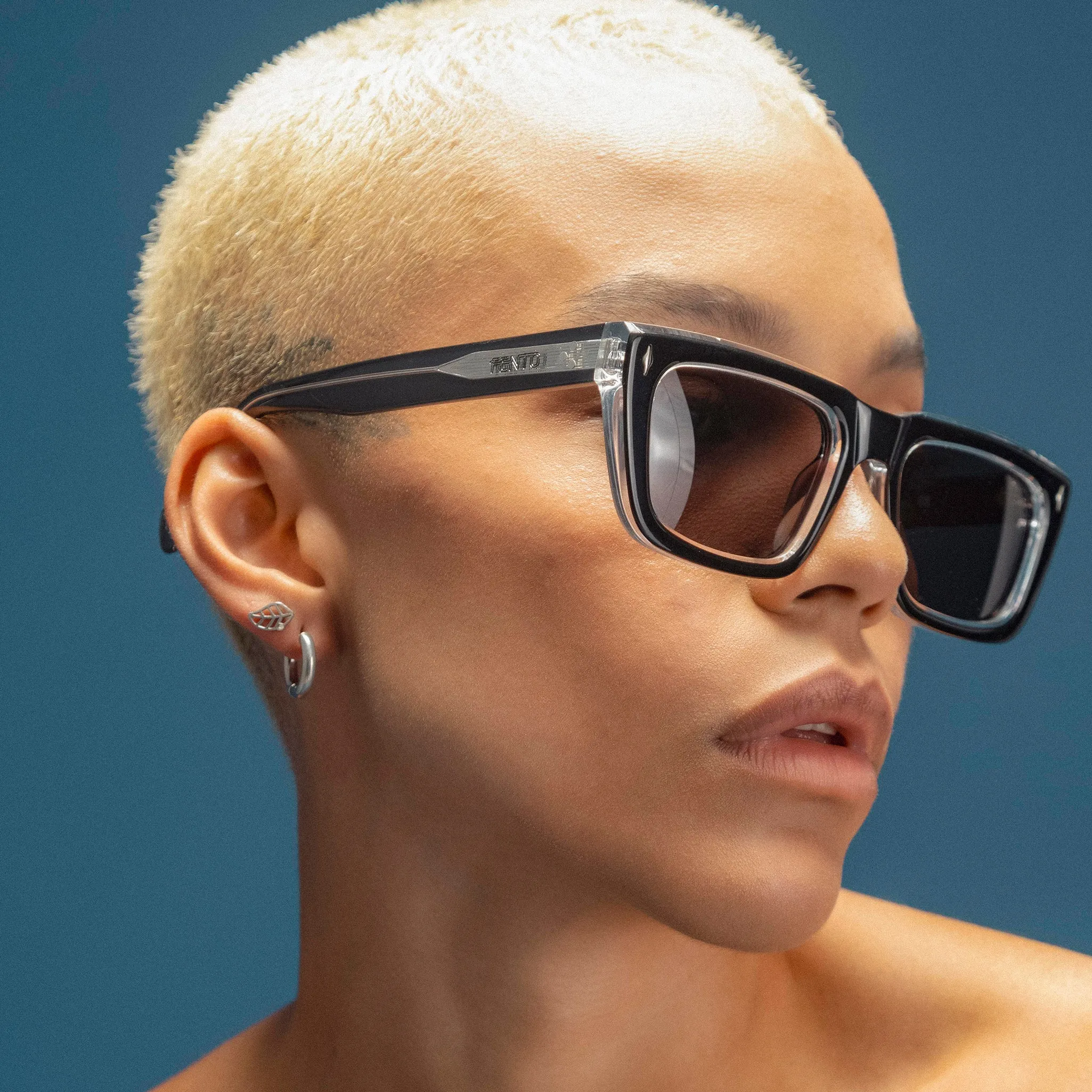 Tom Sunglasses - Black T