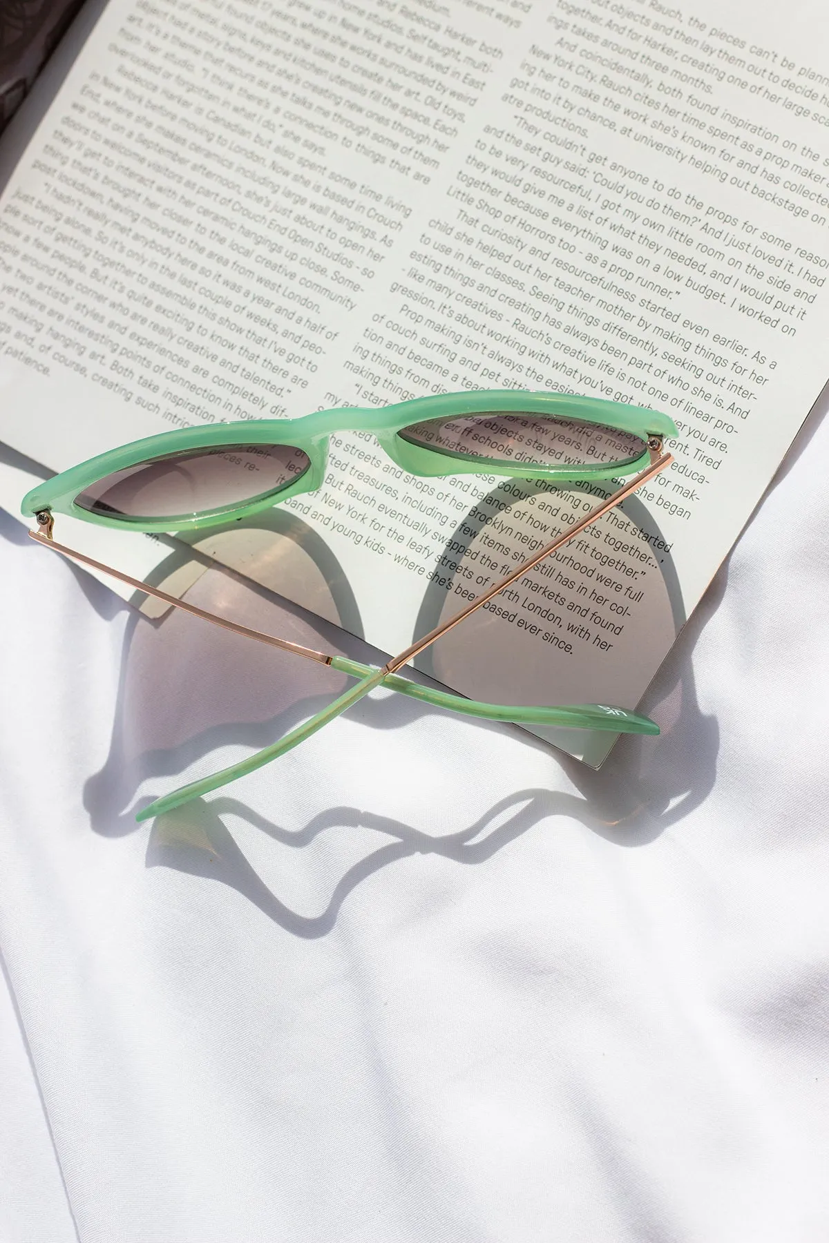 Traditional Style Sunglasses