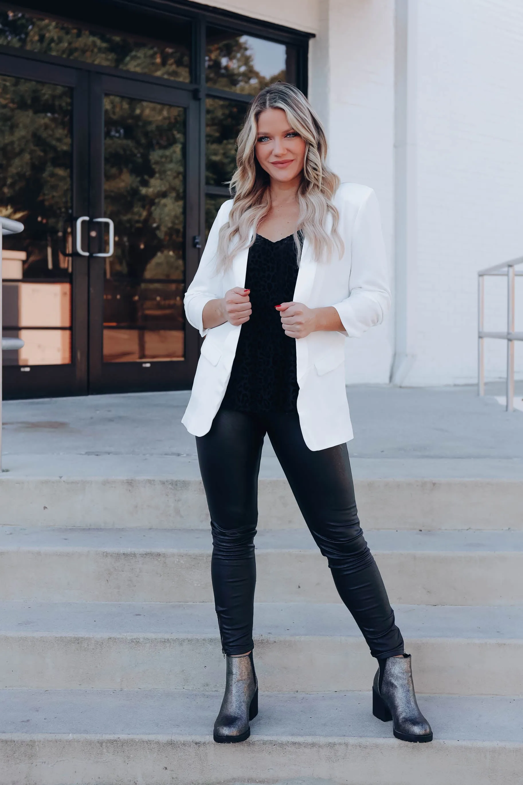 Urban Design Classic Blazer - White