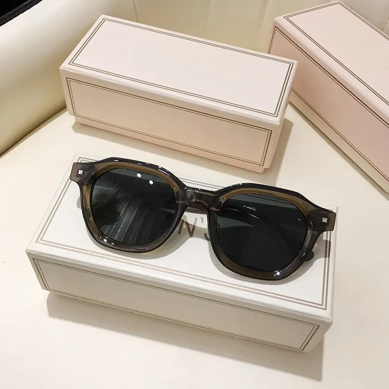 Vintage Women Trendy Square Rectangle Sunglasses
