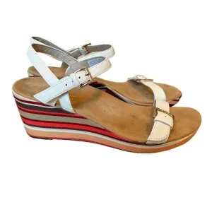 Vionic Enisa White Backstrap Orthotic Wedge Sandal