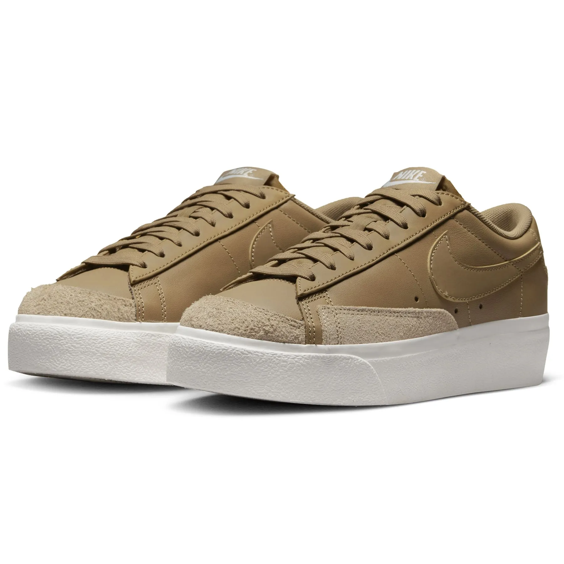 Zapatillas Nike Mujer Urbanas Blazer Low Platform | DJ0292-200